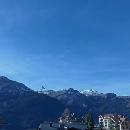 Chalet Star